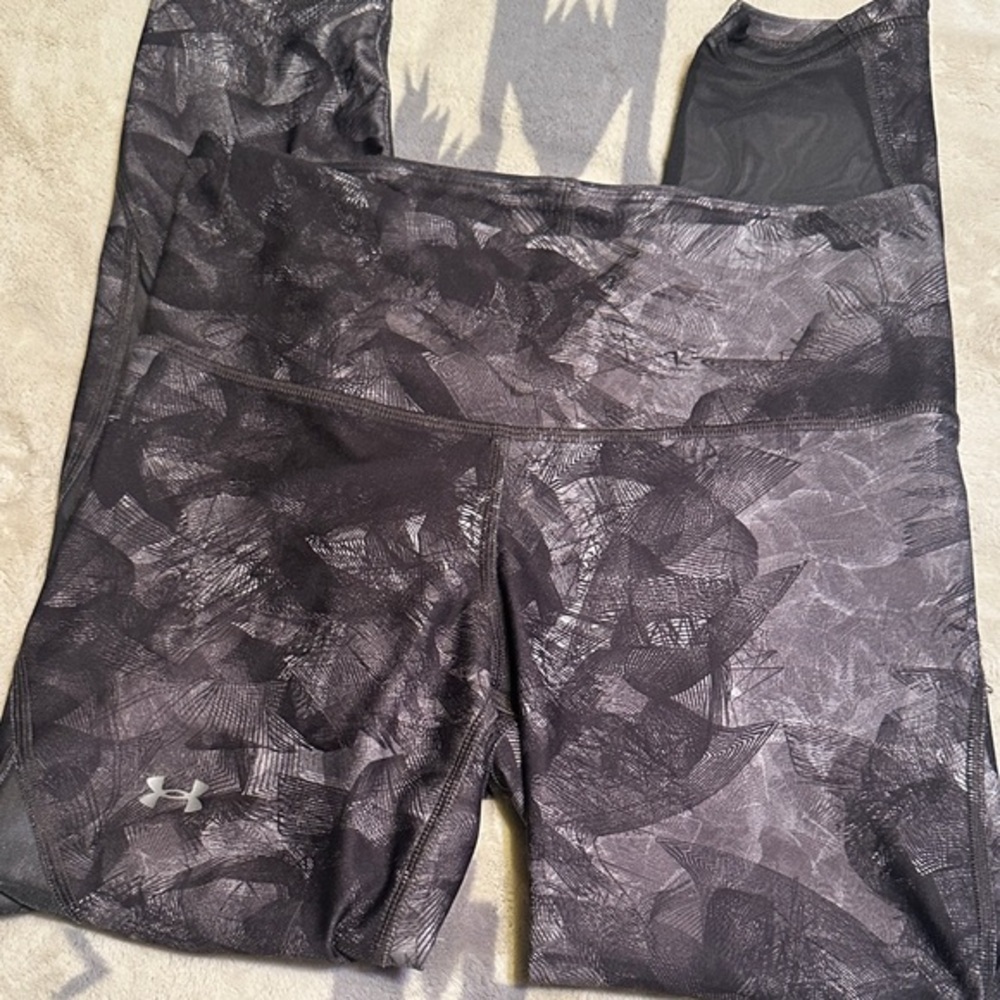 Under Armour heat gear compression green and gray performance pant size medium